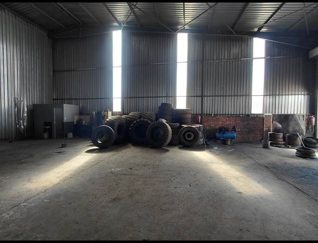 270M² WORKSHOP TO LET IN POMONA